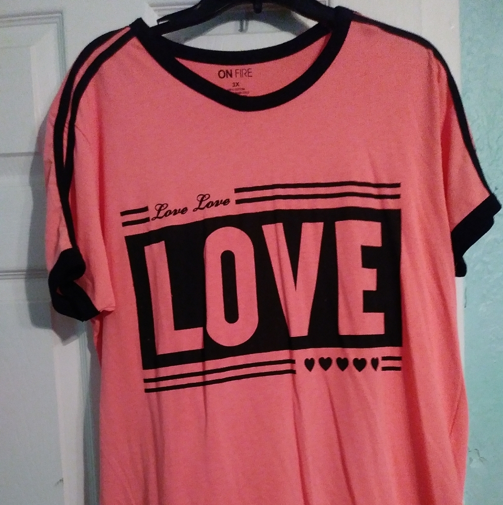 Tshirt new without tags